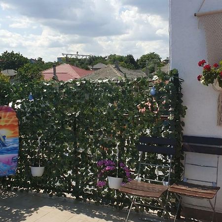 Vila Restaurant Angellys Tuzla Kültér fotó