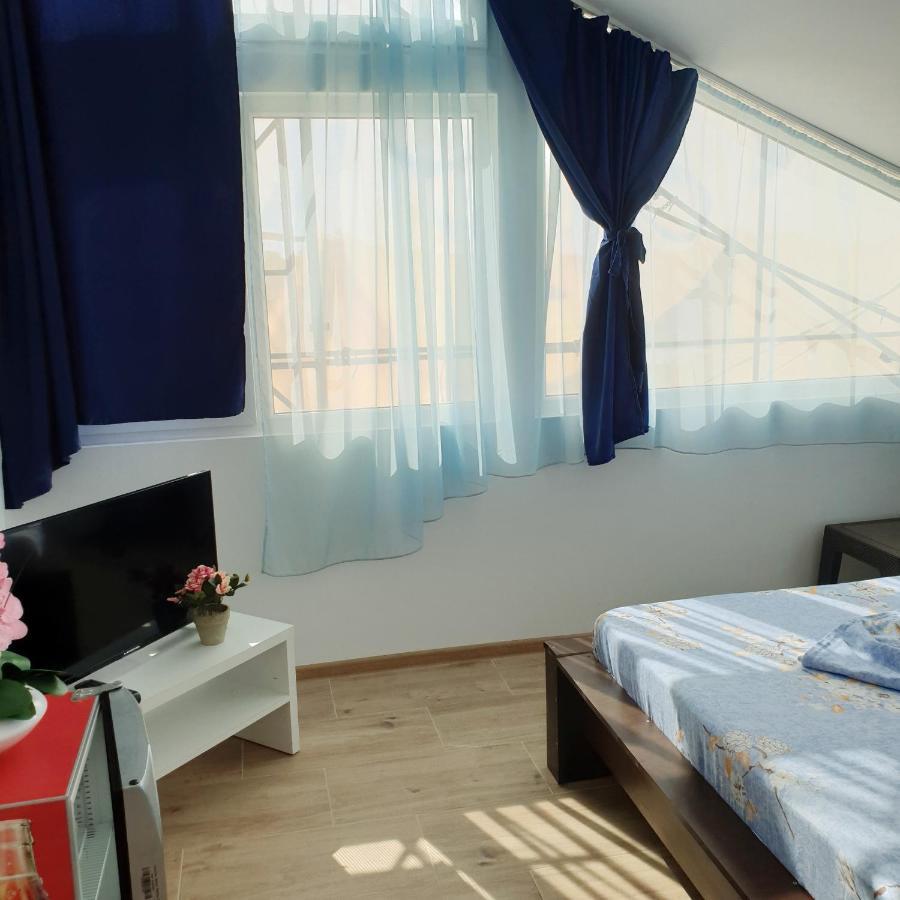 Vila Restaurant Angellys Tuzla Kültér fotó