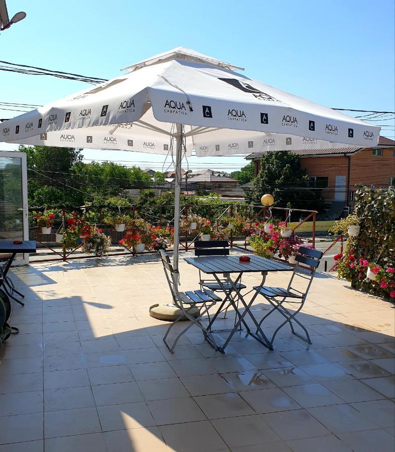 Vila Restaurant Angellys Tuzla Kültér fotó