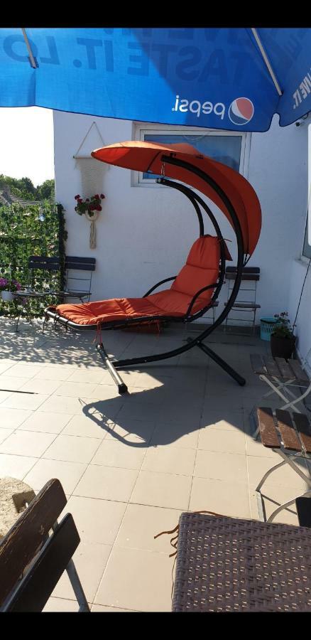 Vila Restaurant Angellys Tuzla Kültér fotó